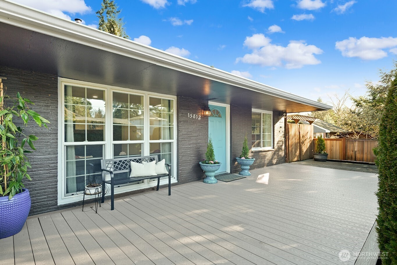 15812 30 Avenue NE, Shoreline, WA 98155