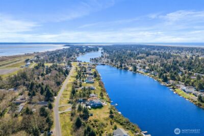 599 E Chance A La Mer NE, Ocean Shores, WA 98569