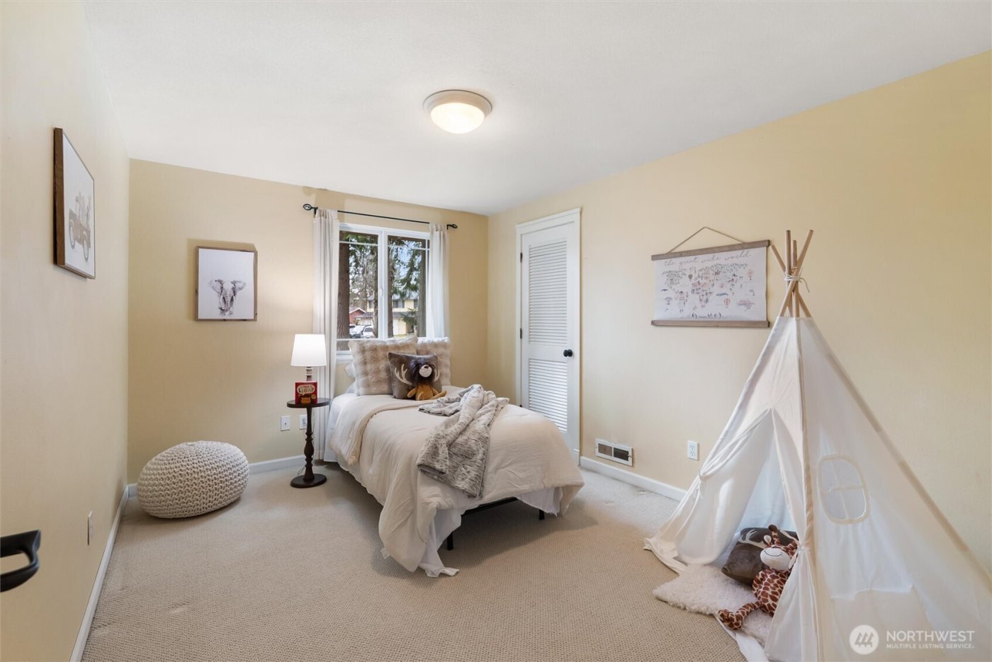 31521 42nd Avenue SW, Federal Way, WA 98023