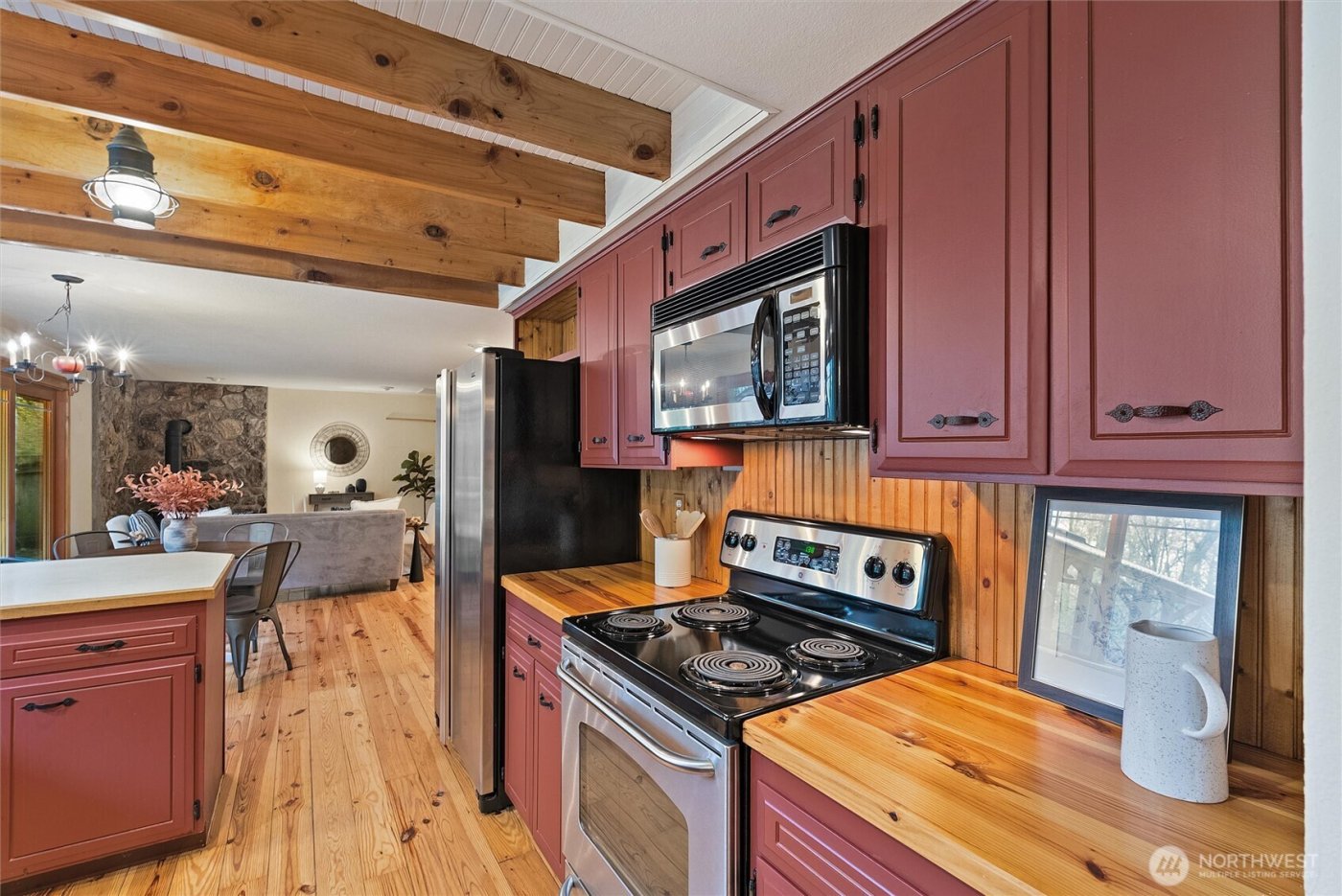 31521 42nd Avenue SW, Federal Way, WA 98023