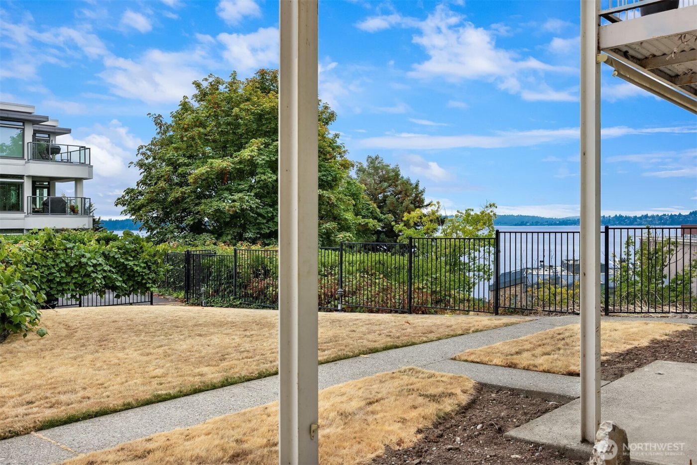 201 2nd Street S #103, Kirkland, WA 98033