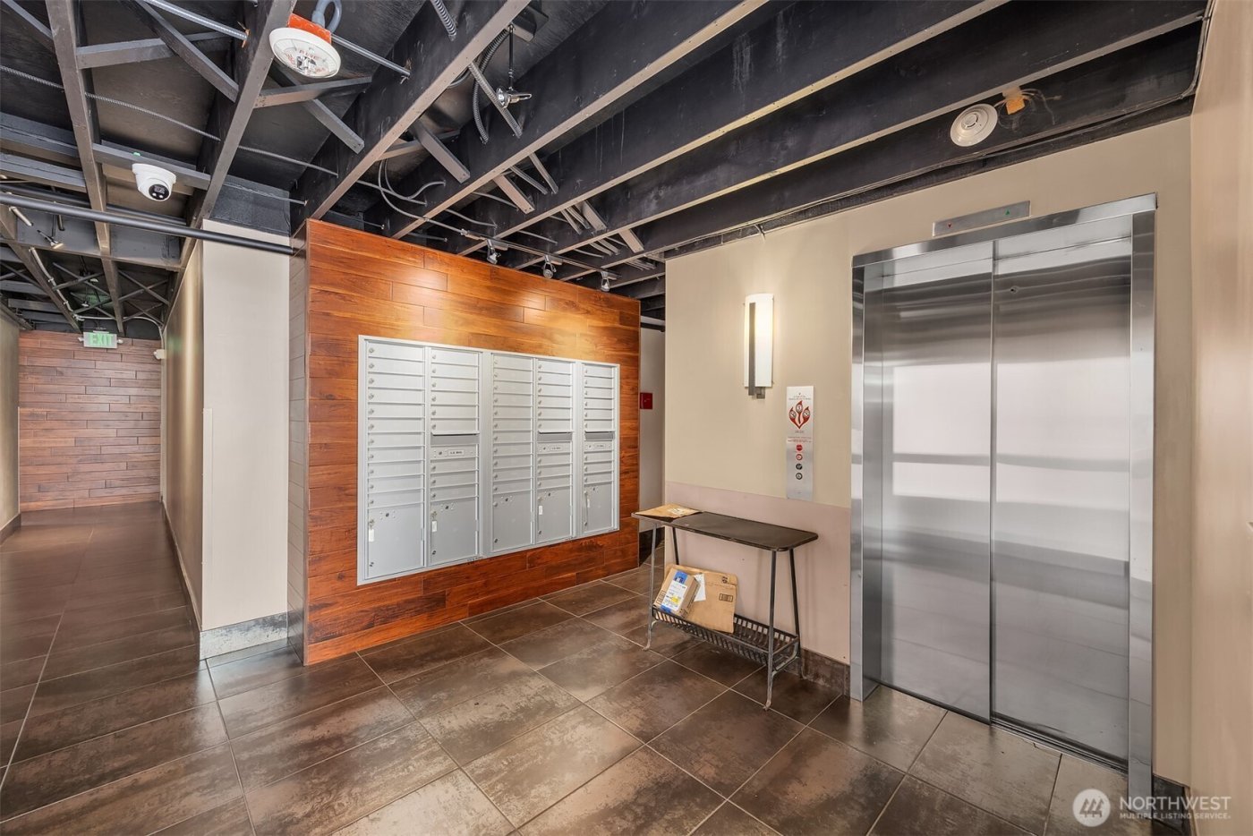 201 2nd Street S #103, Kirkland, WA 98033