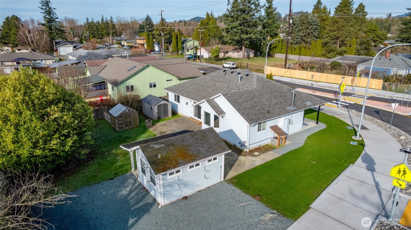 827 John Liner Road , Sedro Woolley, WA 98284