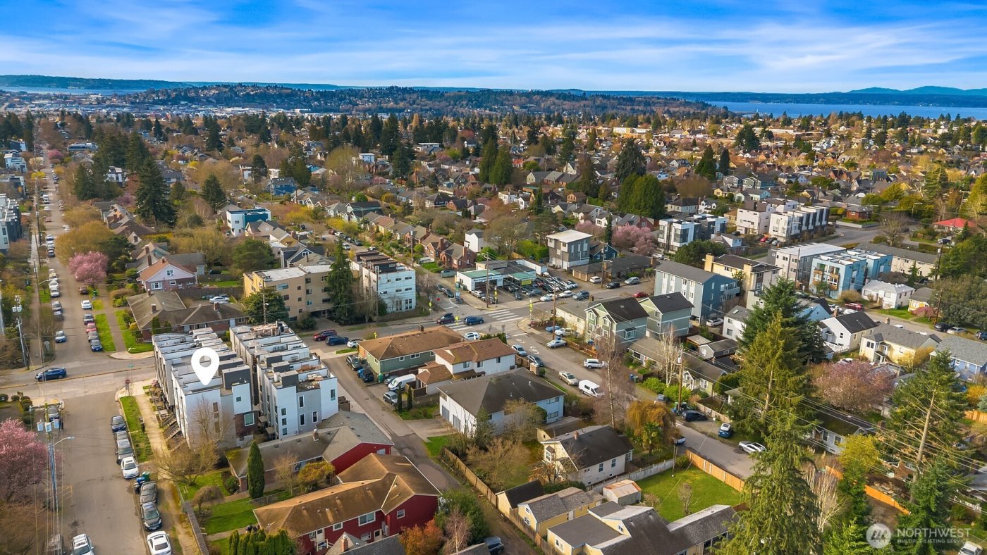 8507 16th Avenue NW, Seattle, WA 98117