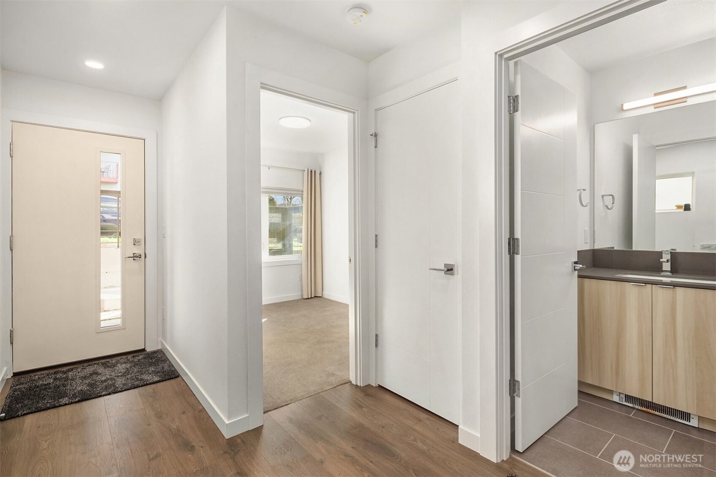 8507 16th Avenue NW, Seattle, WA 98117