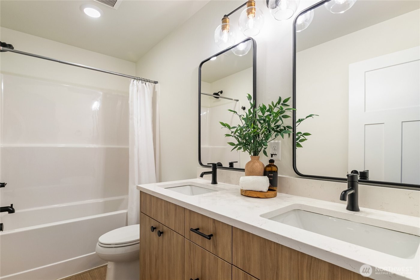 4235 Ambrosia Lane , Bellingham, WA 98226