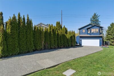8109 2nd Place SE, Lake Stevens, WA 98258 - Photo 2