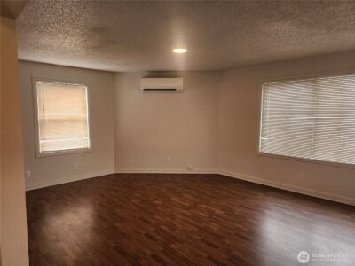 48 SW Chehalis , Chehalis, WA 98532 - Photo 3