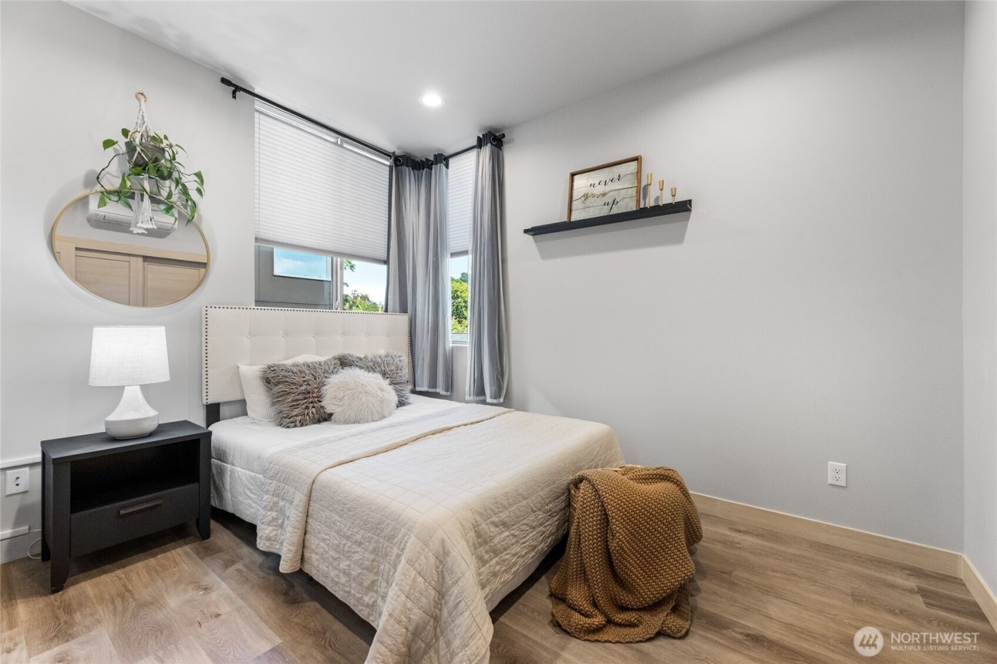 814 NW 54th Street #A, Seattle, WA 98107