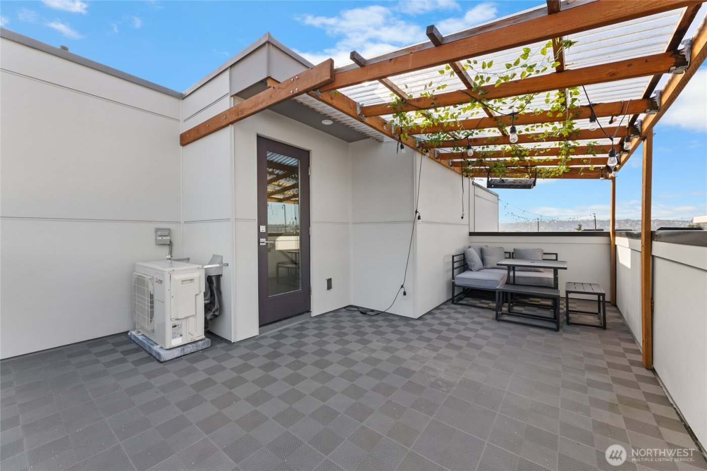 814 NW 54th Street #A, Seattle, WA 98107