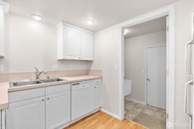 2422 Olympia Avenue NE, Olympia, WA 98506 - Photo 13