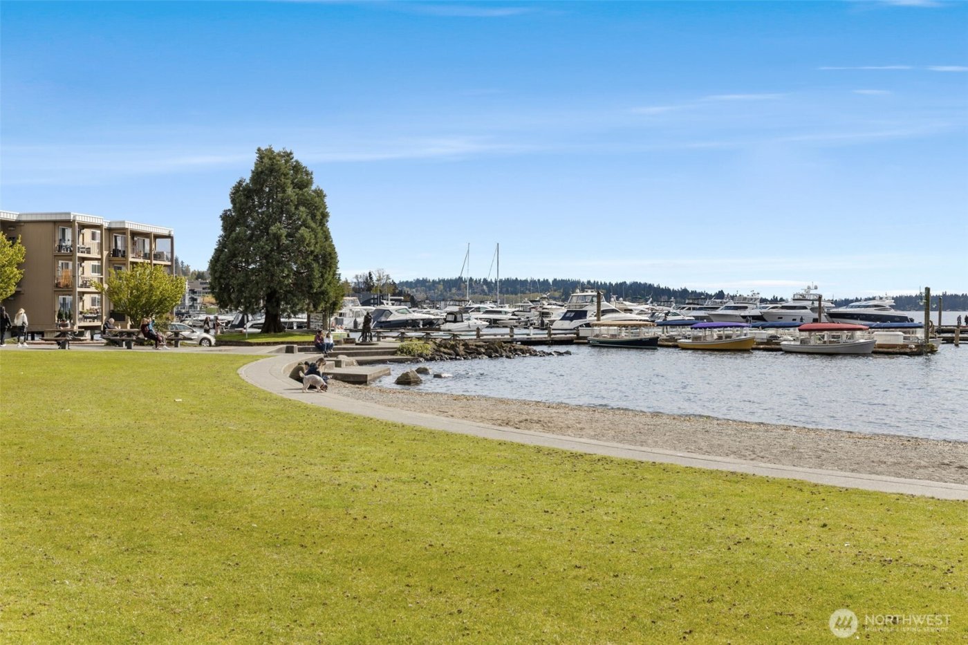 116 B 2nd Street S #B, Kirkland, WA 98033