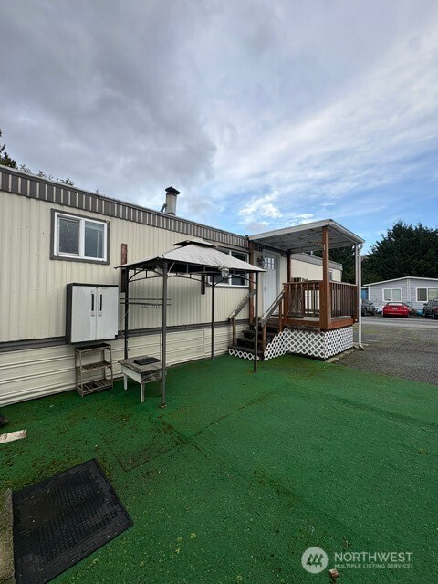 7031 NE 175th Street #5, Kenmore, WA 98028