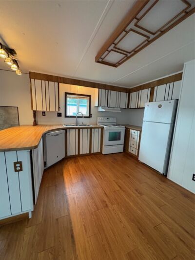 7031 NE 175th Street #5, Kenmore, WA 98028 - Photo 13