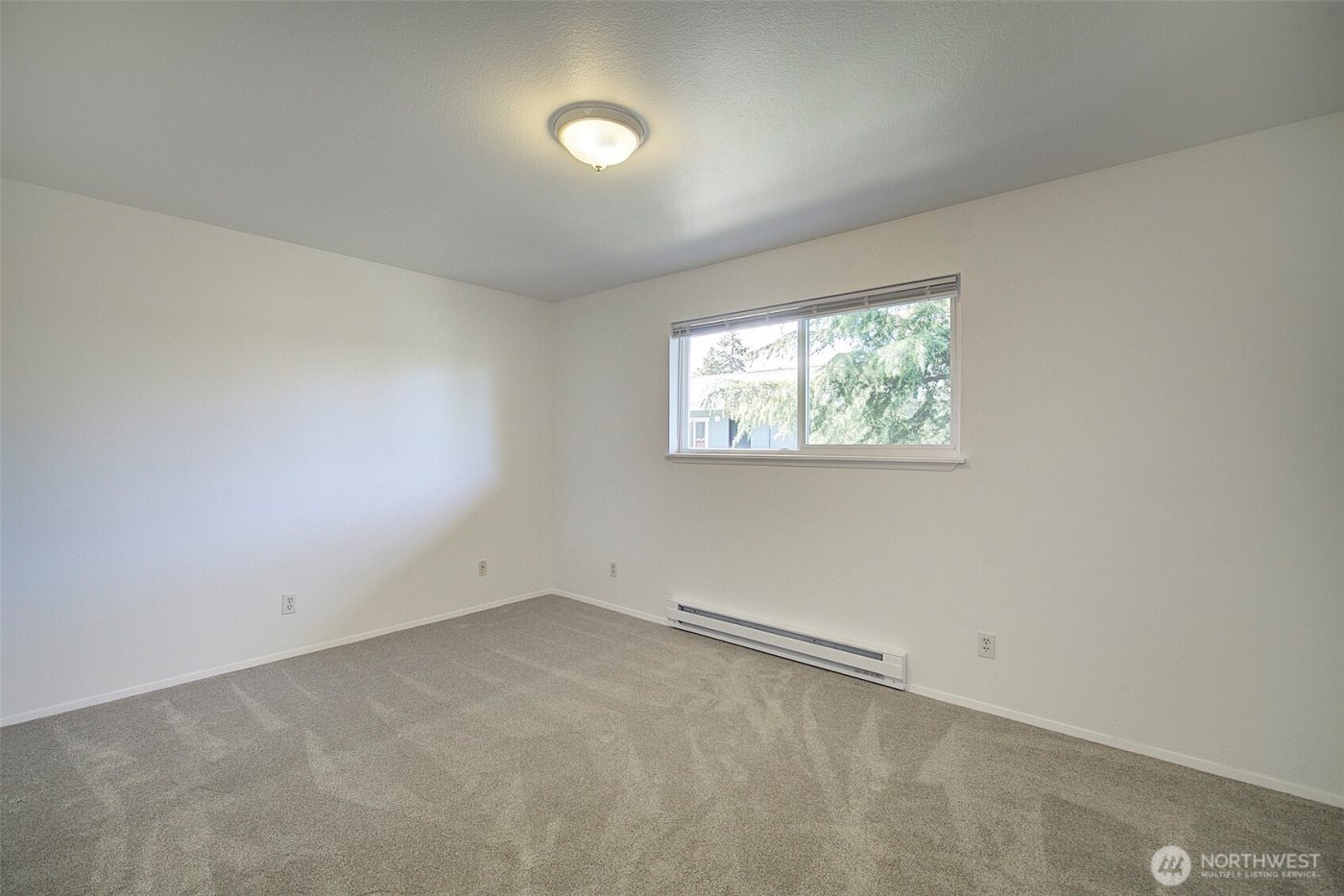 747 75th Street SE #B203, Everett, WA 98203-8142