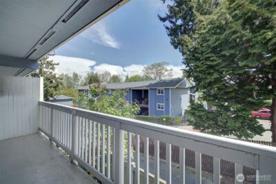 747 75th Street SE #B203, Everett, WA 98203-8142 - Photo 15