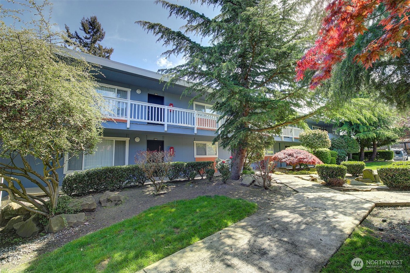 747 75th Street SE #B203, Everett, WA 98203-8142