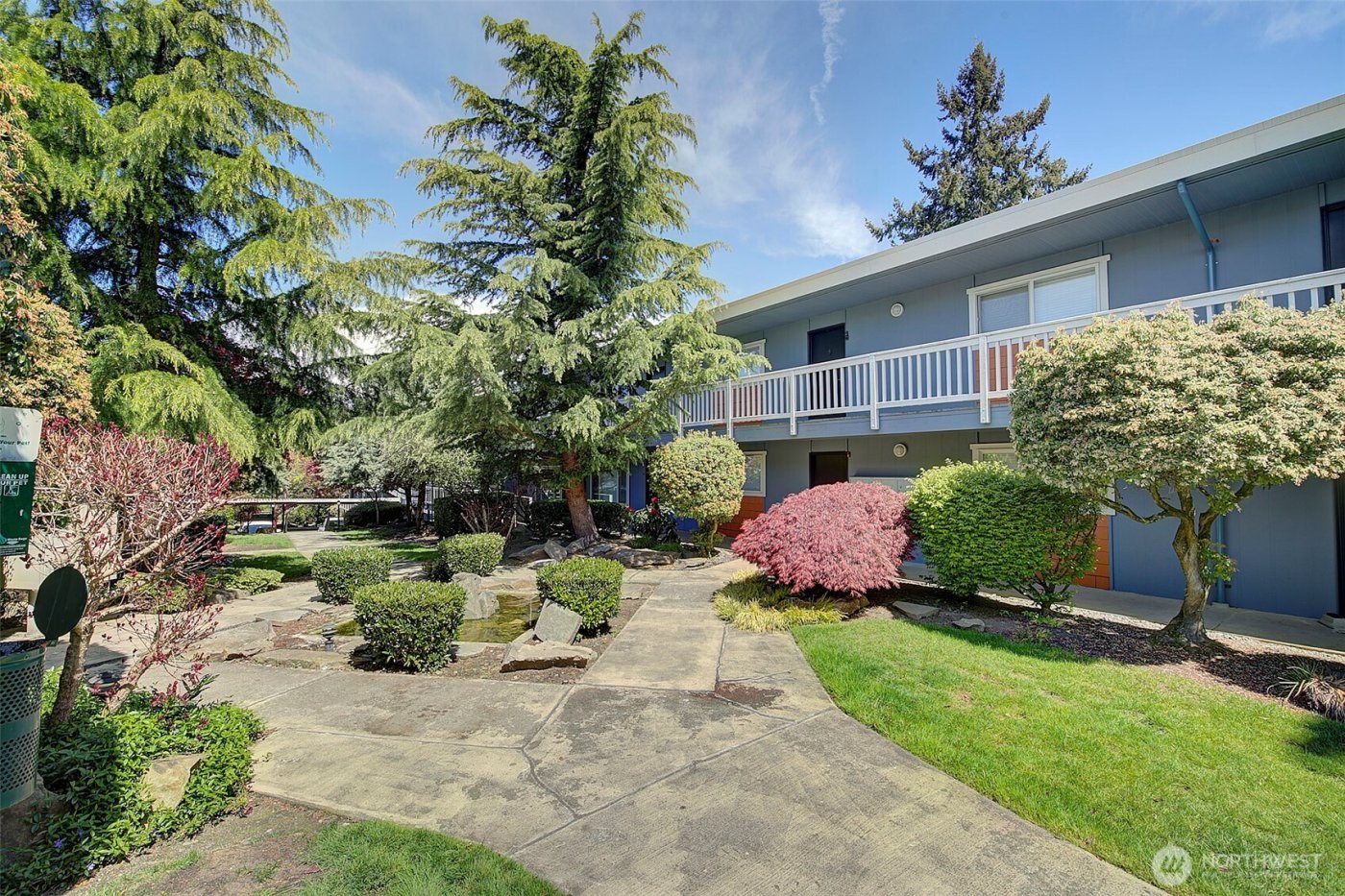 747 75th Street SE #B203, Everett, WA 98203-8142