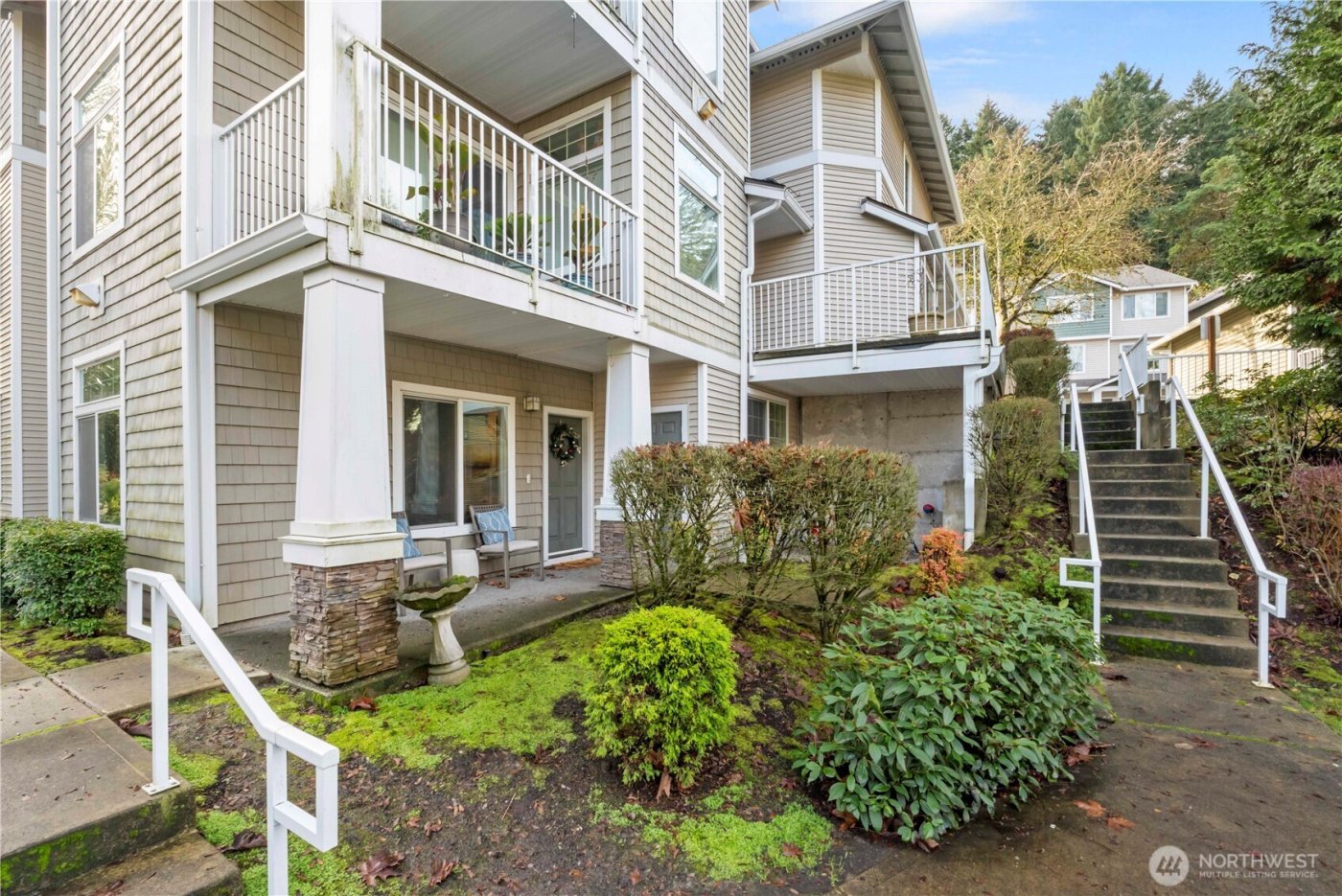 21430 40th Place S #A, SeaTac, WA 98198-4252