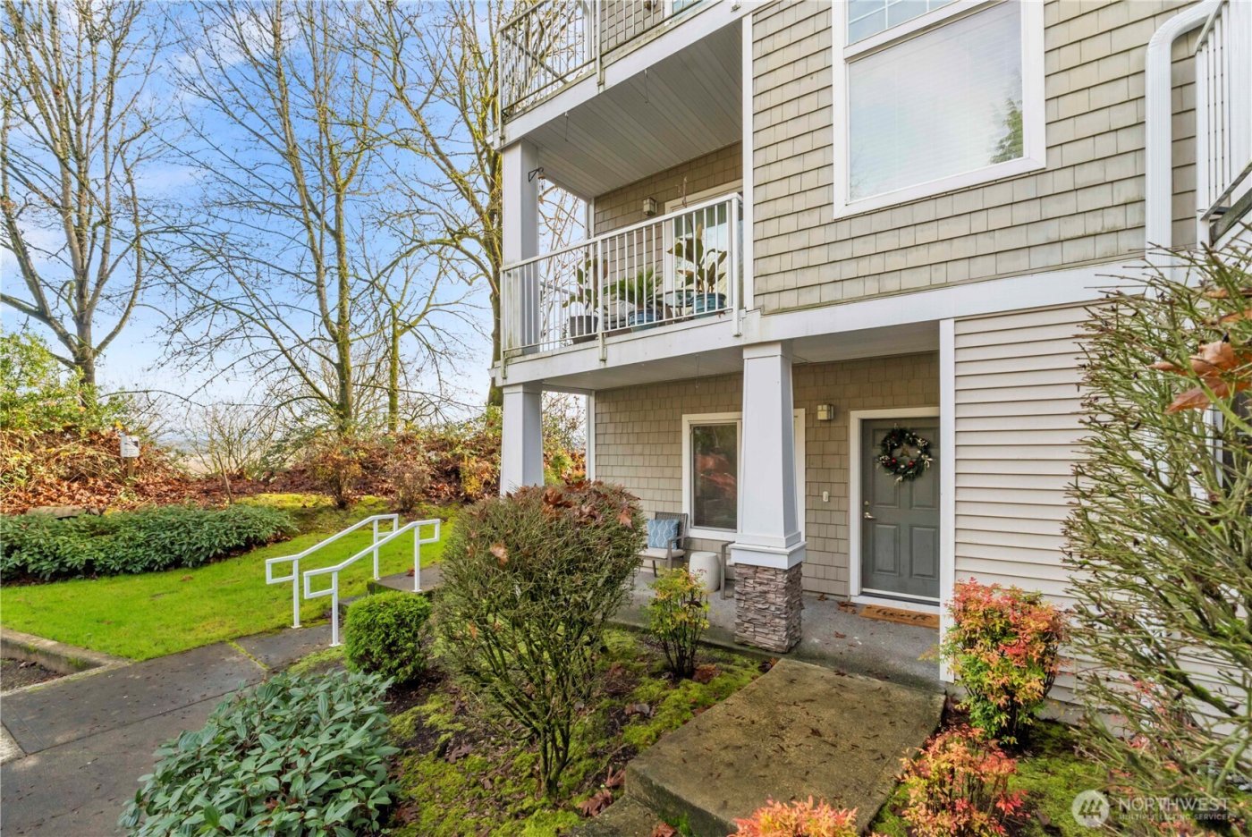 21430 40th Place S #A, SeaTac, WA 98198-4252