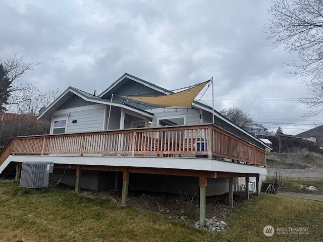 1822 Juniper , Oroville, WA 98844