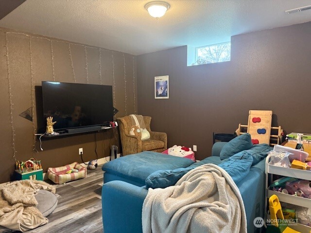 1822 Juniper , Oroville, WA 98844