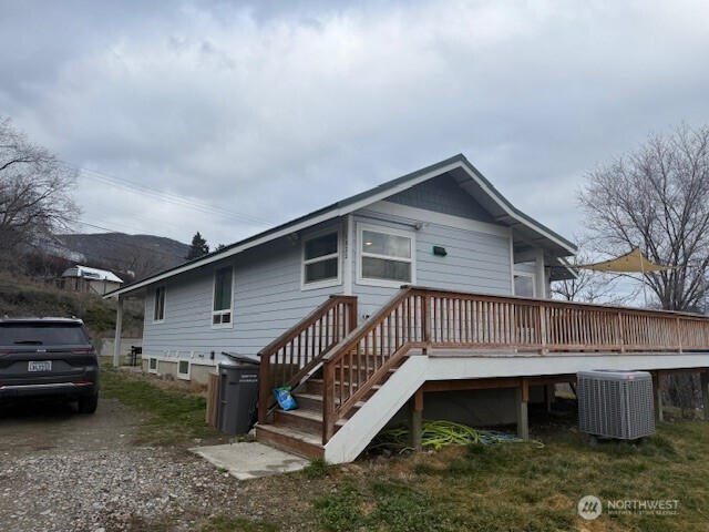 1822 Juniper , Oroville, WA 98844