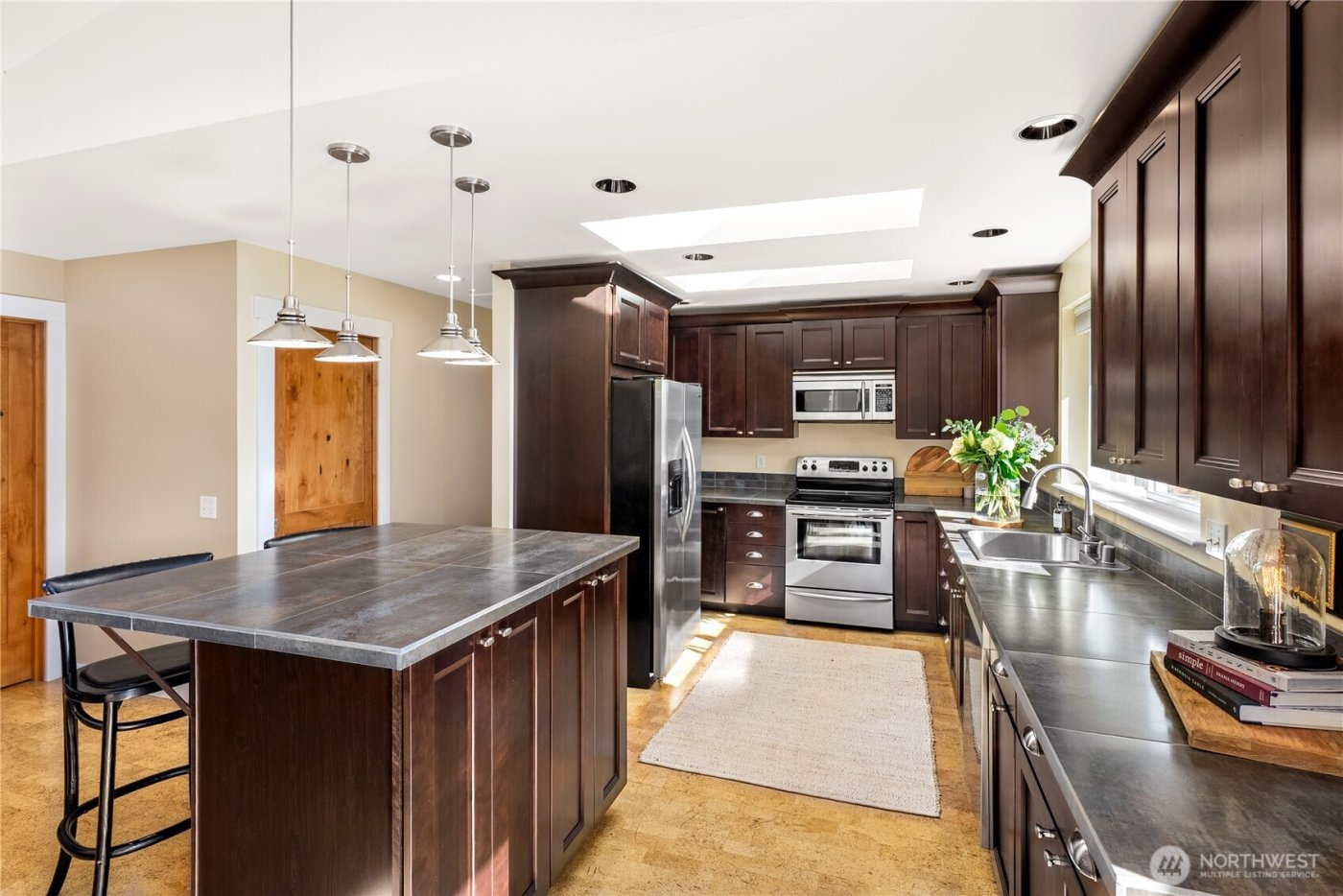 6920 70TH STREET SE , Snohomish, WA 98290