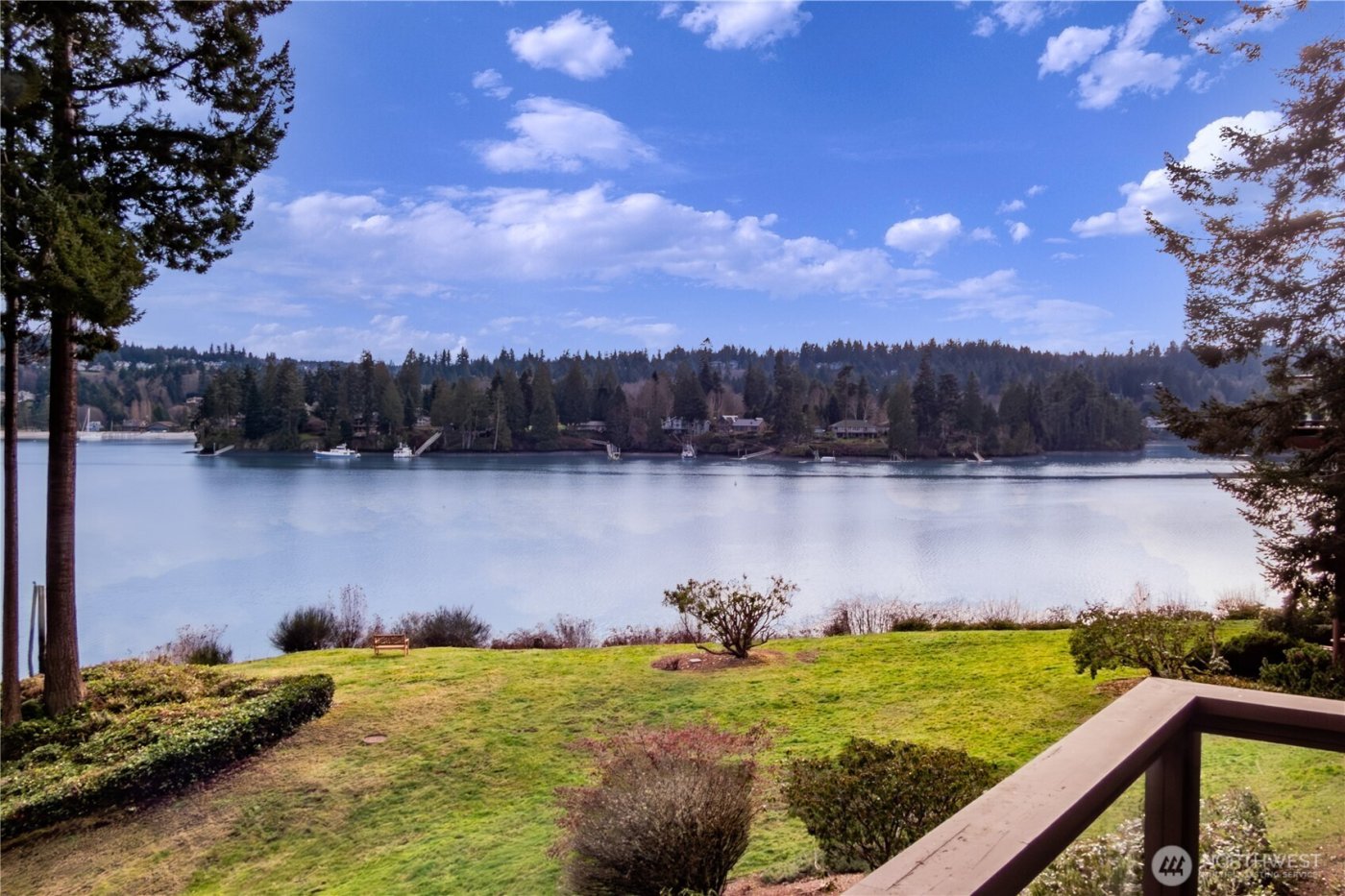 41 North Bay Lane #3, Port Ludlow, WA 98365