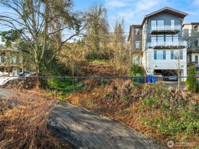 4019 Burton Place W, Seattle, WA 98199 - Photo 4