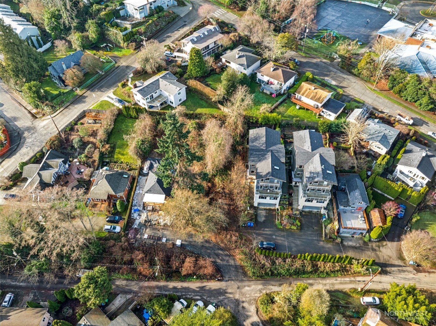 4019 Burton Place W, Seattle, WA 98199