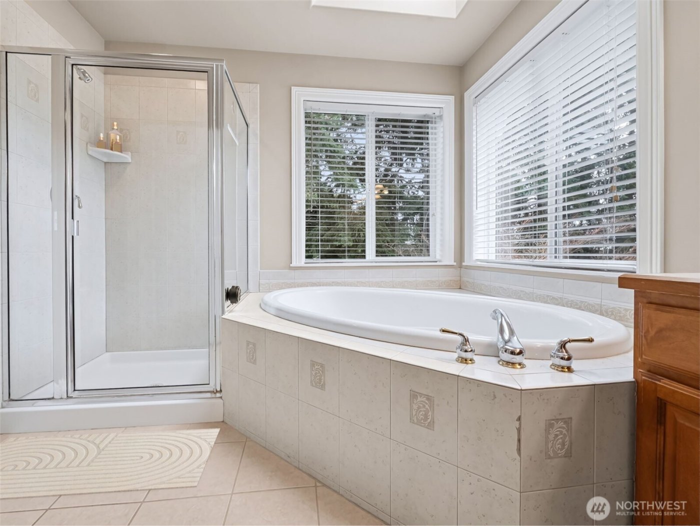 11627 SE 319th Court , Auburn, WA 98092