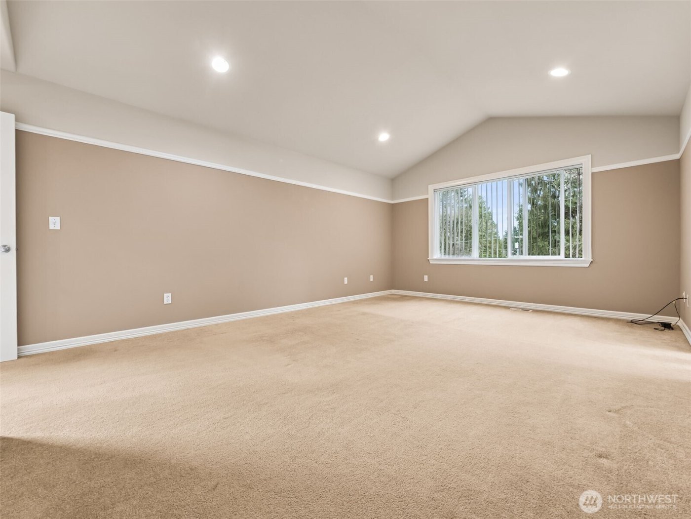 11627 SE 319th Court , Auburn, WA 98092