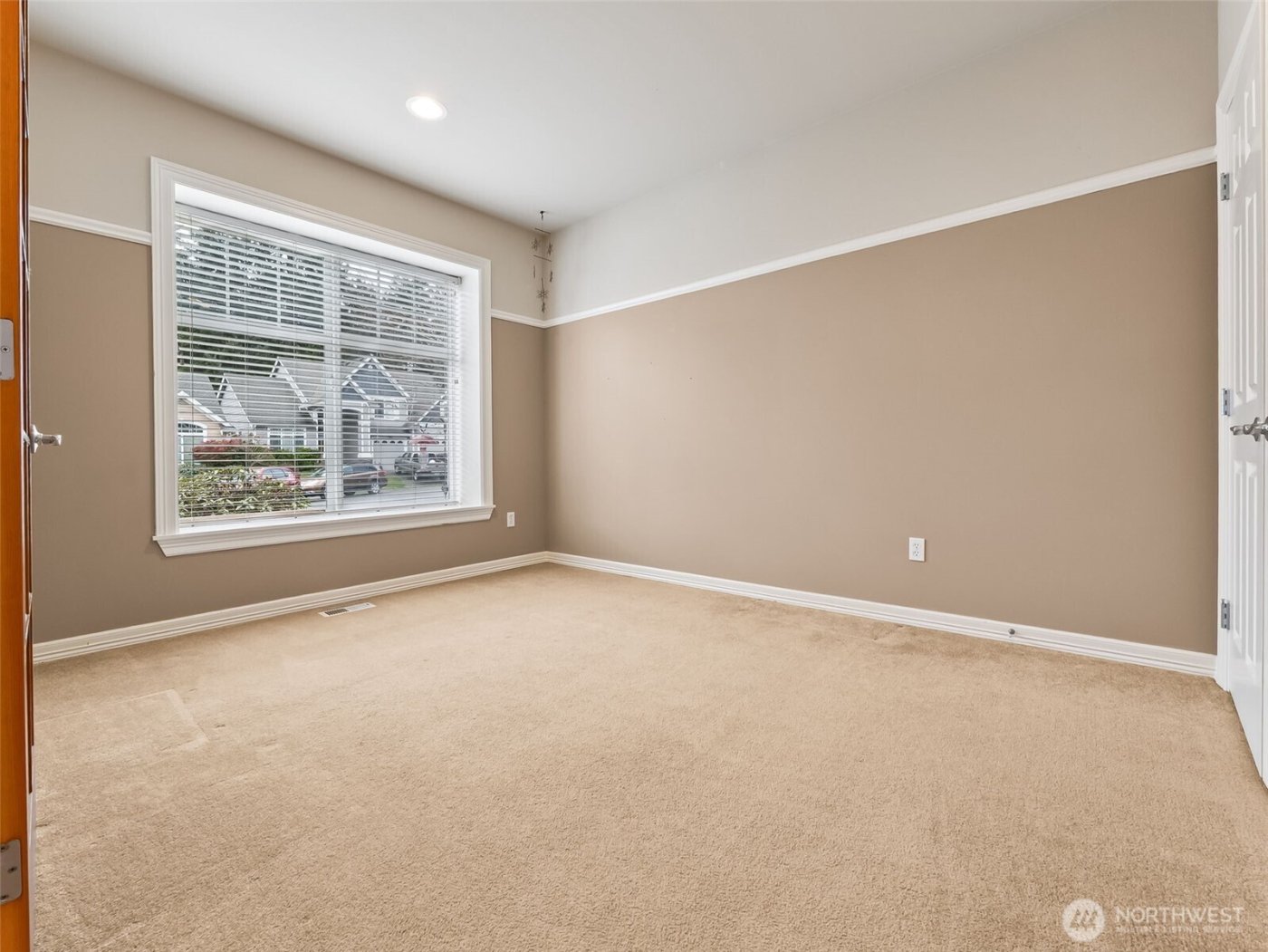 11627 SE 319th Court , Auburn, WA 98092