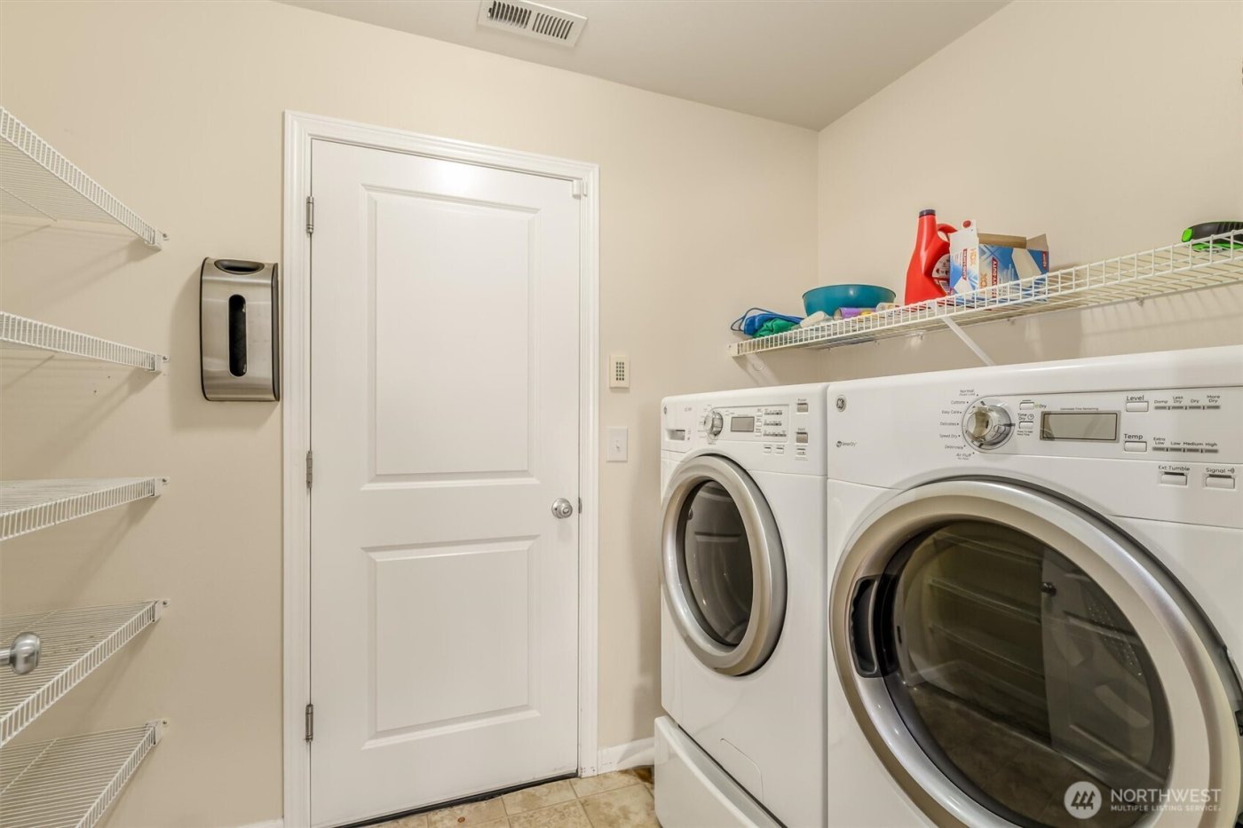 3933 178th Place SE, Bothell, WA 98012