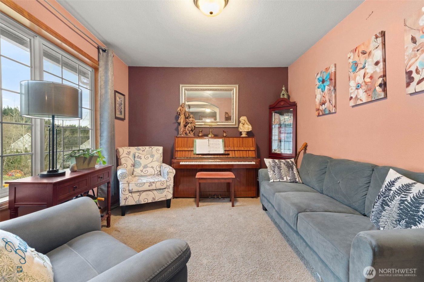 648 Kaitlyn St W , Eatonville, WA 98328