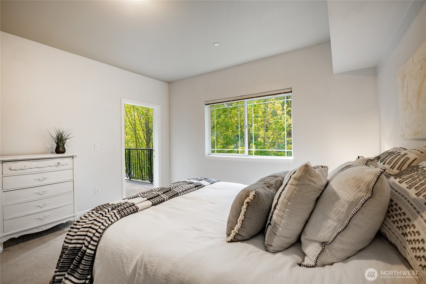 15000 Juanita Drive NE #307, Kenmore, WA 98028