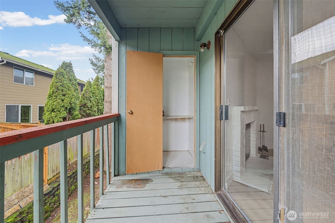 3322 I Street #F202, Auburn, WA 98002