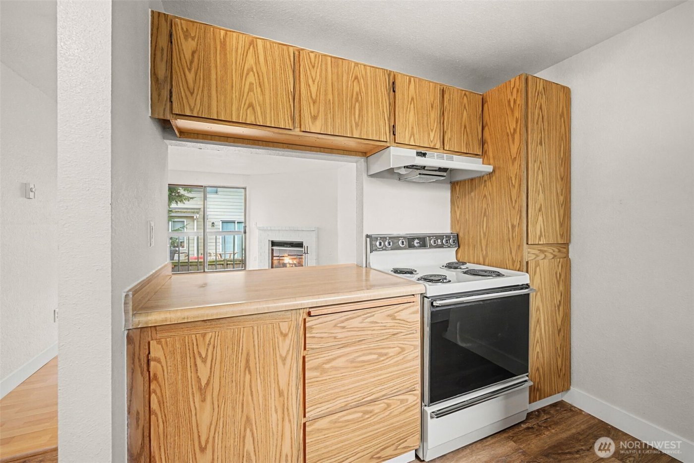 3322 I Street #F202, Auburn, WA 98002