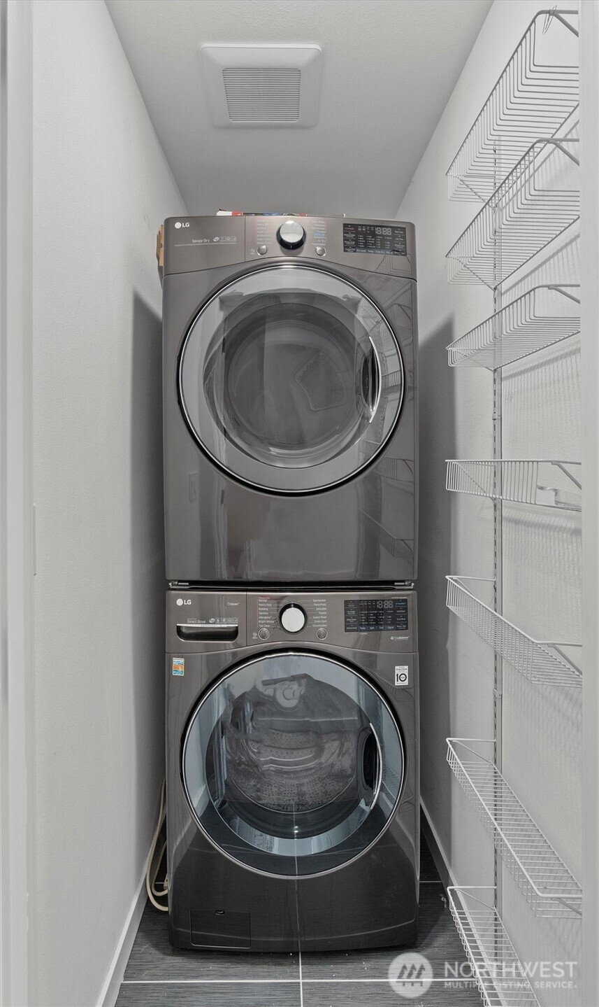 1058 S Cloverdale Street #C, Seattle, WA 98108