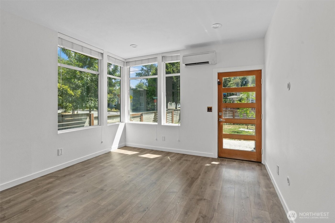 1058 S Cloverdale Street #C, Seattle, WA 98108