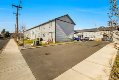 1525 S Monroe Street , Moses Lake, WA 98837 - Photo 8