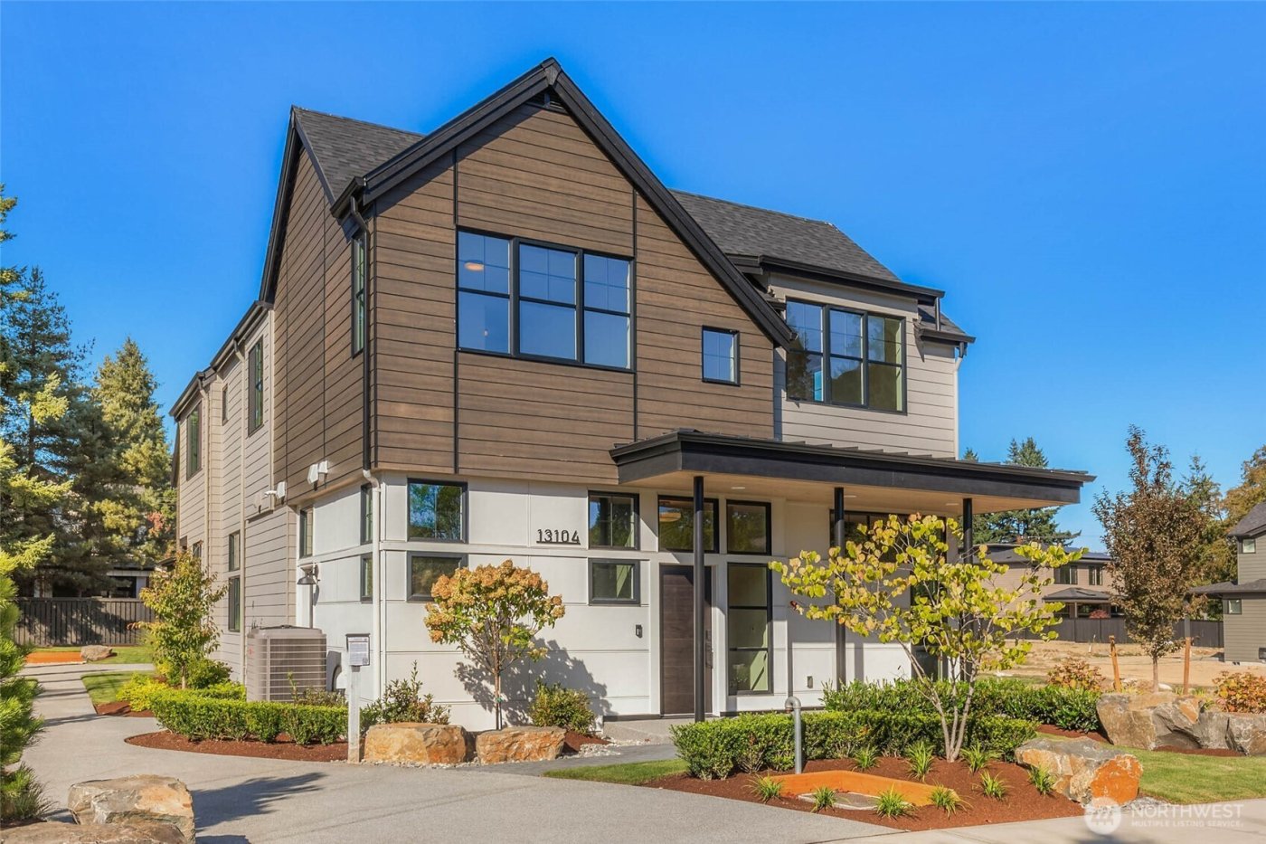 13104 NE 103RD Place , Kirkland, WA 98033