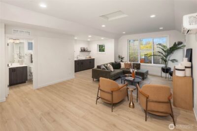13104 NE 103RD Place , Kirkland, WA 98033 - Photo 24