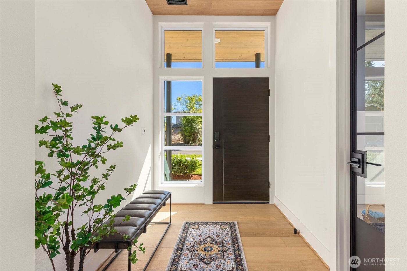 13104 NE 103RD Place , Kirkland, WA 98033