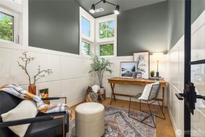 13104 NE 103RD Place , Kirkland, WA 98033 - Photo 4