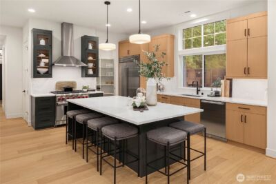 13104 NE 103RD Place , Kirkland, WA 98033 - Photo 5