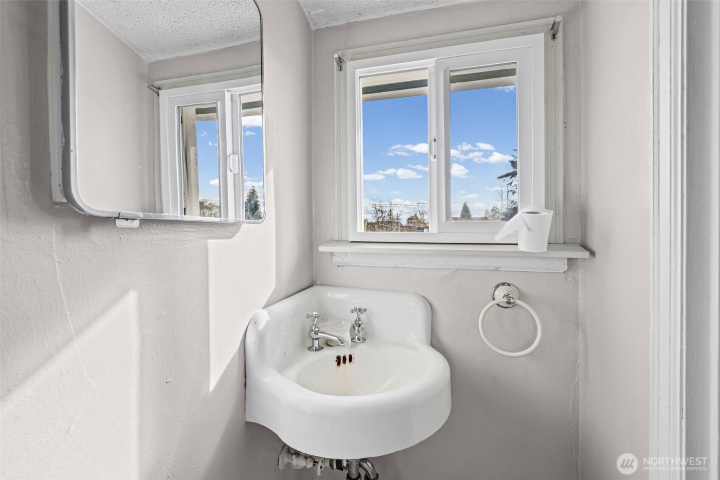 240 S 59th Street , Tacoma, WA 98408