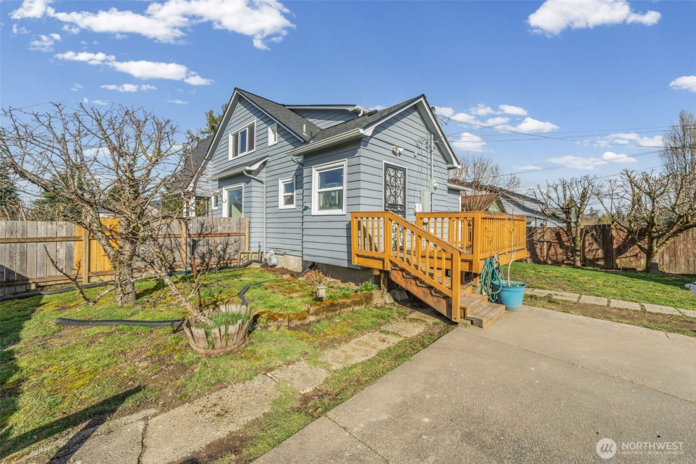 240 S 59th Street , Tacoma, WA 98408