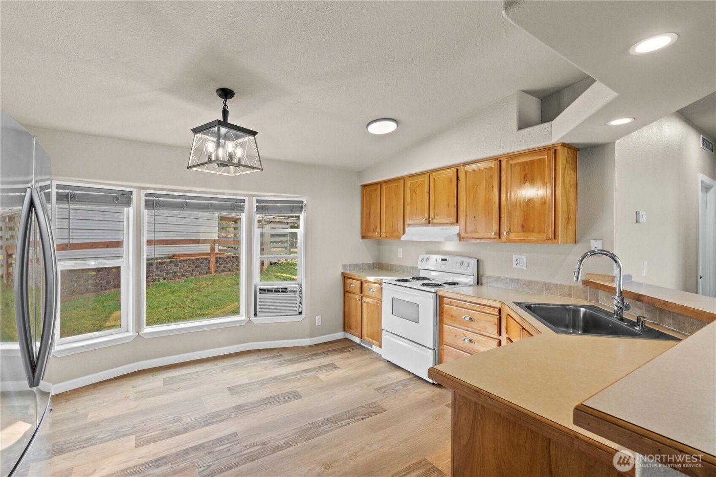 2313 420th Street E, Eatonville, WA 98328